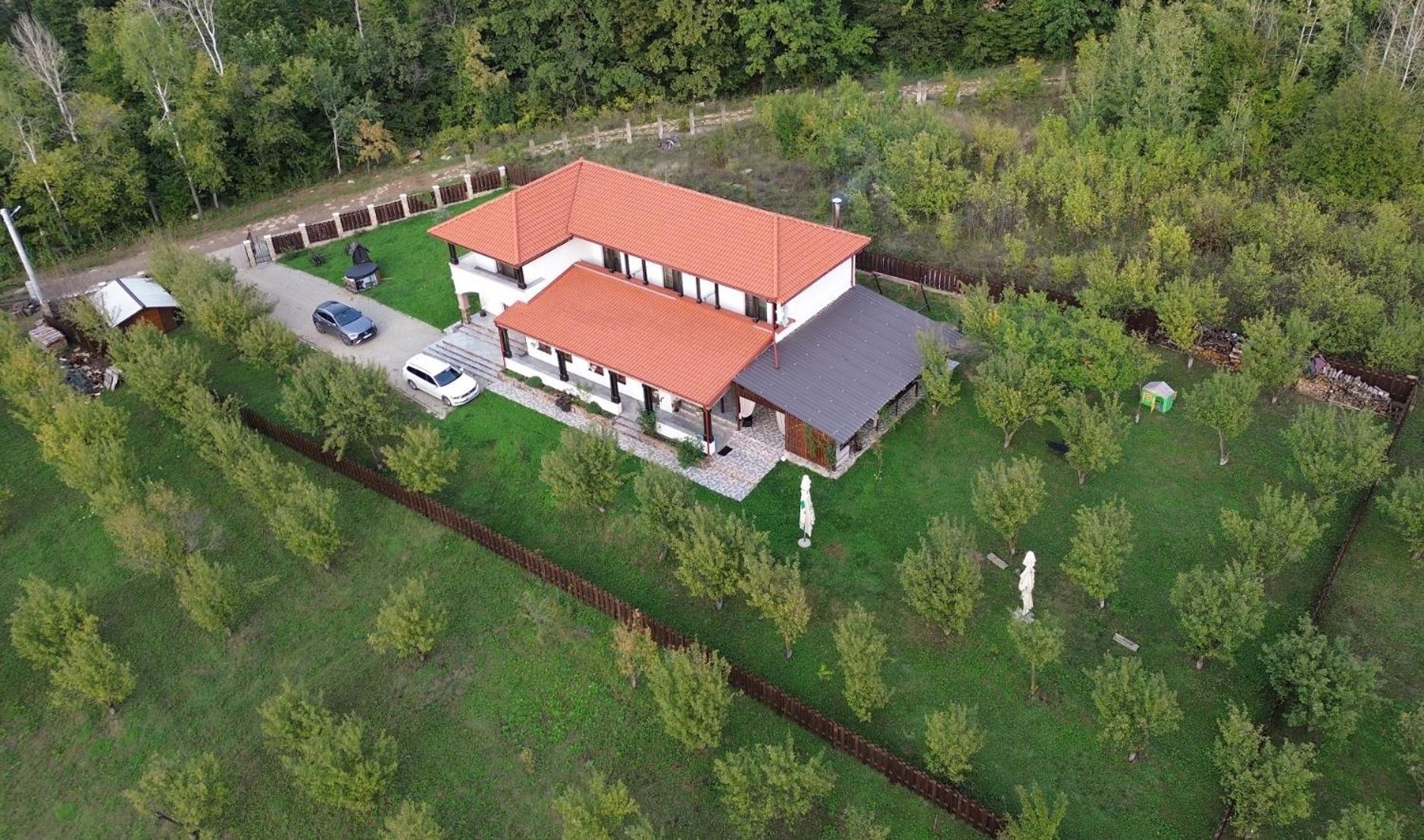 Barnova Pensiunea Emelys, Iasi מראה חיצוני תמונה